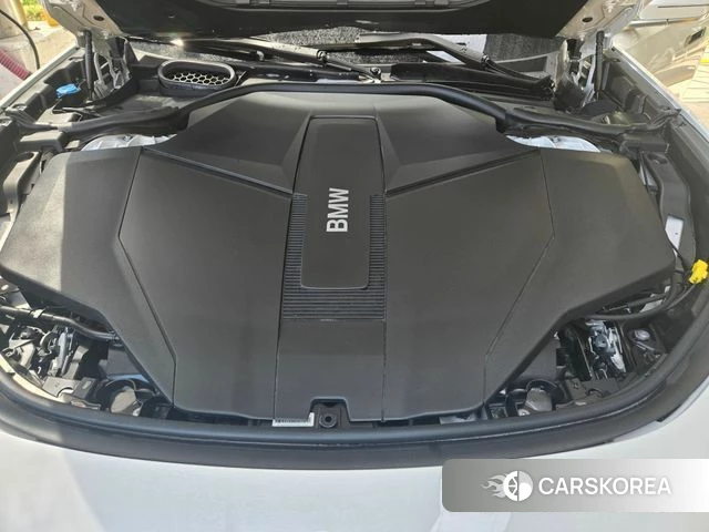BMW i7 (G70) 2026 Белый из Кореи, фото 6