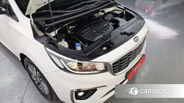 Kia The New Carnival id 3641238 из Кореи 16