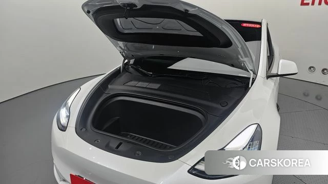 Tesla Model Y id 4671768 из Кореи 29