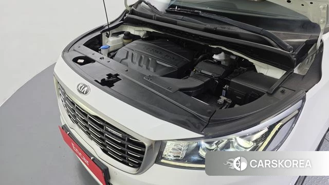 Kia The New Carnival id 5048289 из Кореи 26