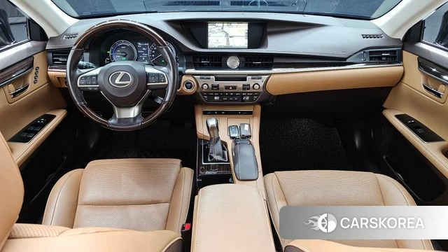 Lexus New ES300h id 4953163 из Кореи 31