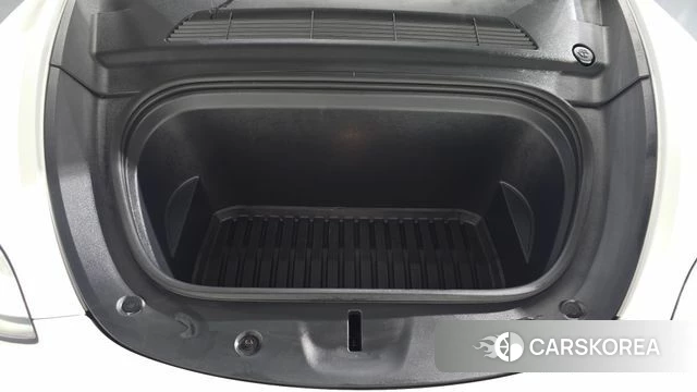Tesla Model Y id 4966034 из Кореи 30