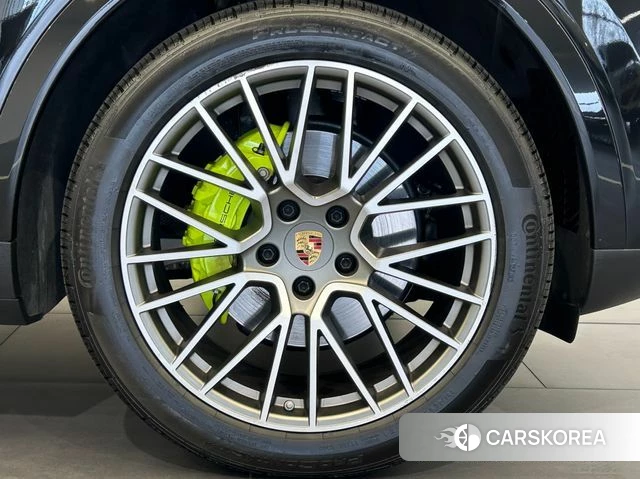 Porsche Cayenne (PO536) id 3903355 из Кореи 16