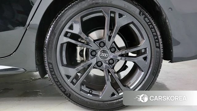 Audi A3 (8Y) id 5001596 из Кореи 16