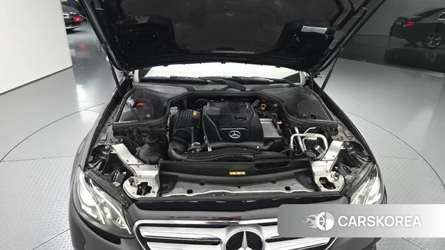 Mercedes-Benz E-Class W213 id 5036059 из Кореи 16