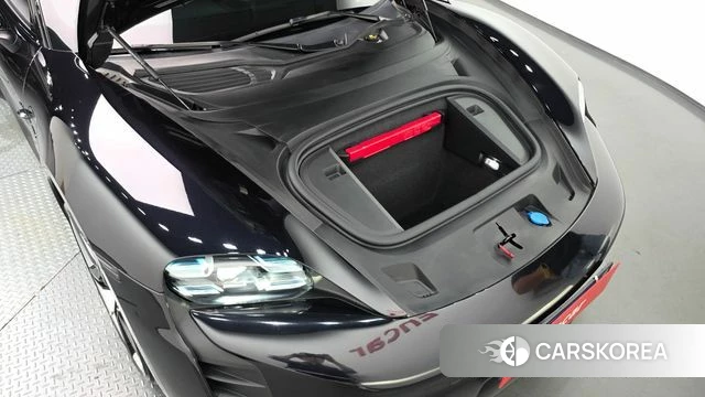 Porsche Taycan id 4898428 из Кореи 16