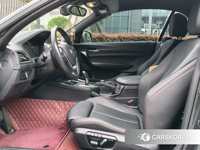 BMW 2 series 2021 Темно-серый из Китая, фото 6