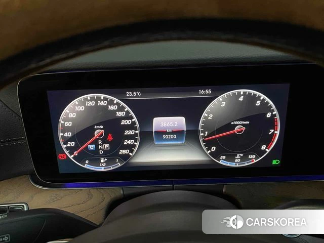 Mercedes-Benz E-Class W213 id 5001224 из Кореи 13