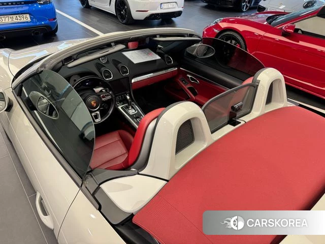 Porsche 718 Boxster id 5003772 из Кореи 9