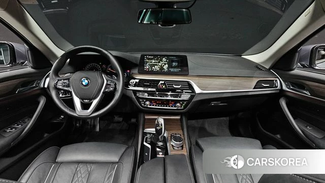 BMW 5 Series (G30) id 4953170 из Кореи 26