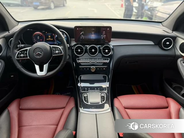 Mercedes-Benz GLC 2021 Черный из Китая, фото 6