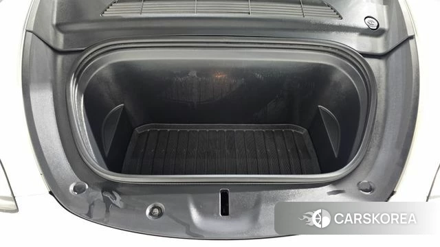 Tesla Model Y id 4905695 из Кореи 28