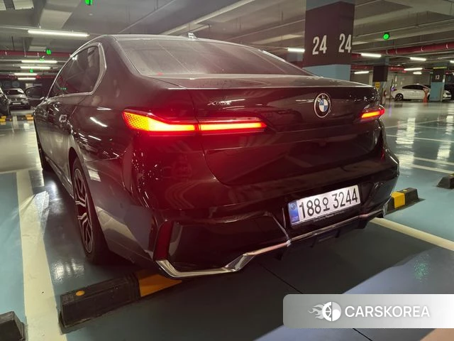 BMW 7 Series (G70) id 4984910 из Кореи 7