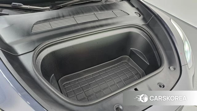 Tesla Model Y id 4710702 из Кореи 28