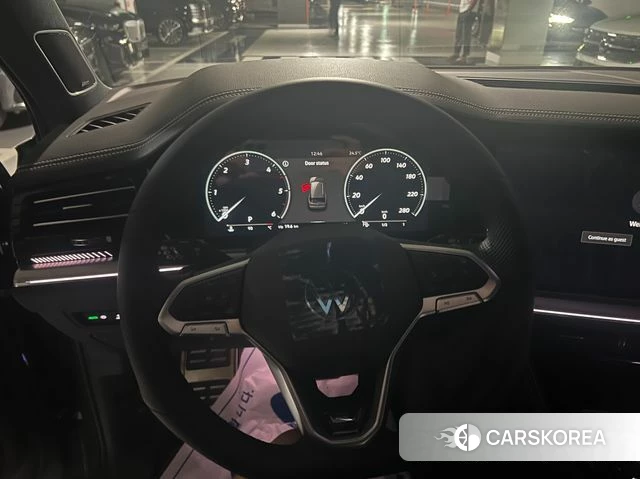 Volkswagen Touareg 3rd generation 2026 Серый из Кореи, фото 6