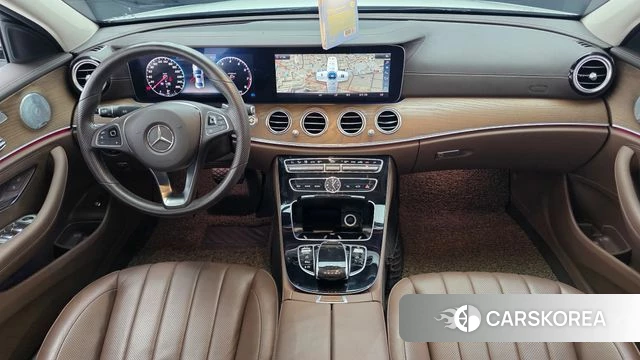 Mercedes-Benz E-Class W213 id 4953215 из Кореи 32