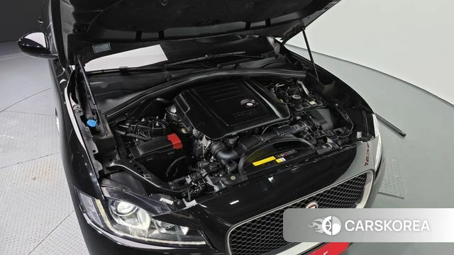 Jaguar F-PACE id 4978265 из Кореи 16