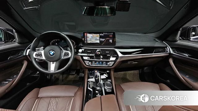BMW 5 Series (G30) id 4951112 из Кореи 27