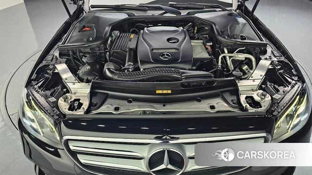 Mercedes-Benz E-Class W213 id 5018976 из Кореи 29