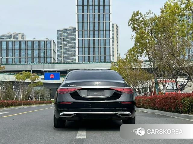 Mercedes-Benz S-Class 2025 Черный из Китая, фото 6
