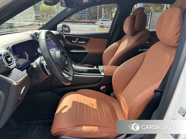 Mercedes-Benz GLC 2024 Белый из Китая, фото 6