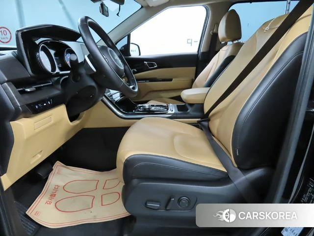 Kia Carnival 4th generation id 5040229 из Кореи 17