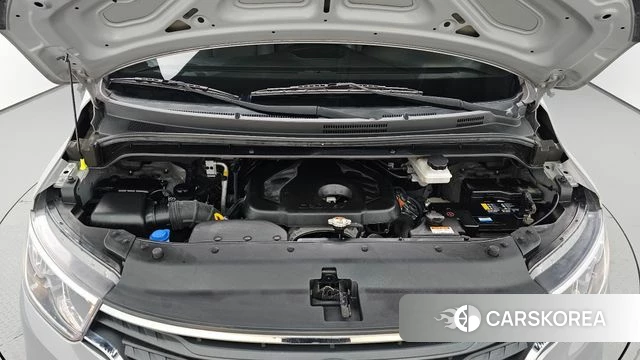 Hyundai The New Grand Starex id 4997838 из Кореи 28