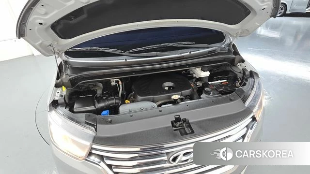 Hyundai The New Grand Starex id 5042261 из Кореи 16