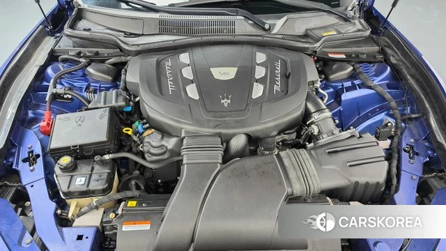 Maserati Ghibli id 4781116 из Кореи 29