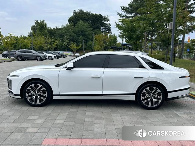 Hyundai Grandeur (GN7) id 4700505 из Кореи 16