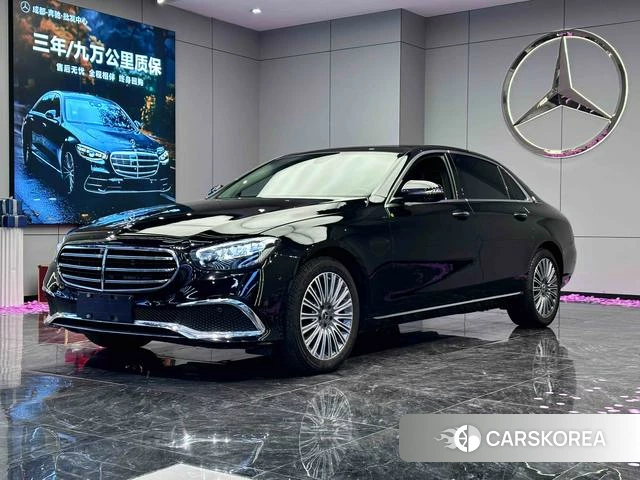 Mercedes-Benz E-Class 2023 Черный из Китая, фото 6