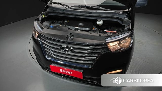 Hyundai The New Grand Starex id 4987814 из Кореи 16