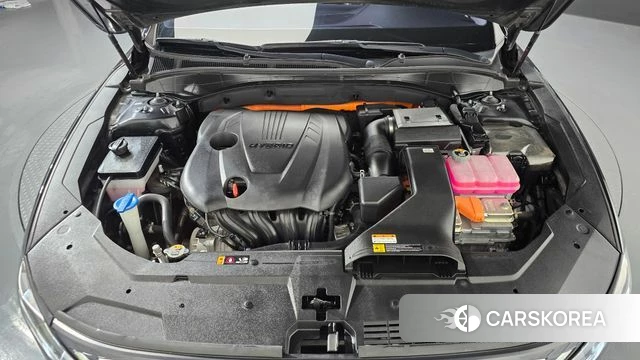 Hyundai The New Grandeur IG Hybrid id 5012752 из Кореи 32