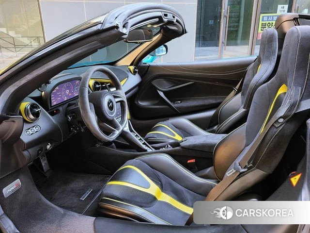 McLaren 720S id 4907344 из Кореи 16