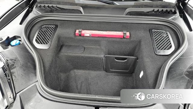 Porsche Makan EV id 4980164 из Кореи 16