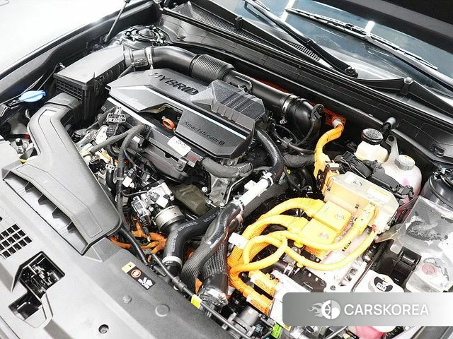 Hyundai Grandeur Hybrid (GN7) id 5000601 из Кореи 16