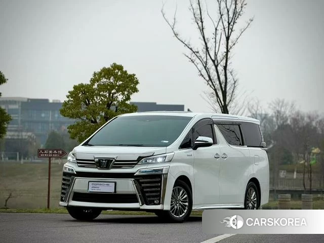 Toyota Vellfire 2022 Белый из Китая, фото 6