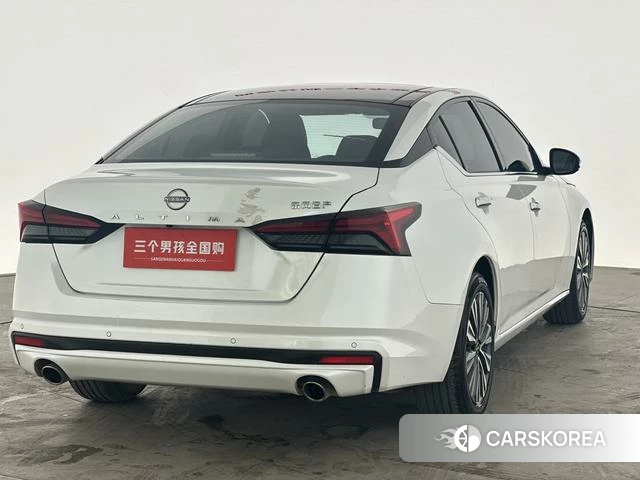 Nissan Altima 2023 Белый из Китая, фото 6