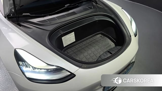 Tesla Model 3 id 4943523 из Кореи 31