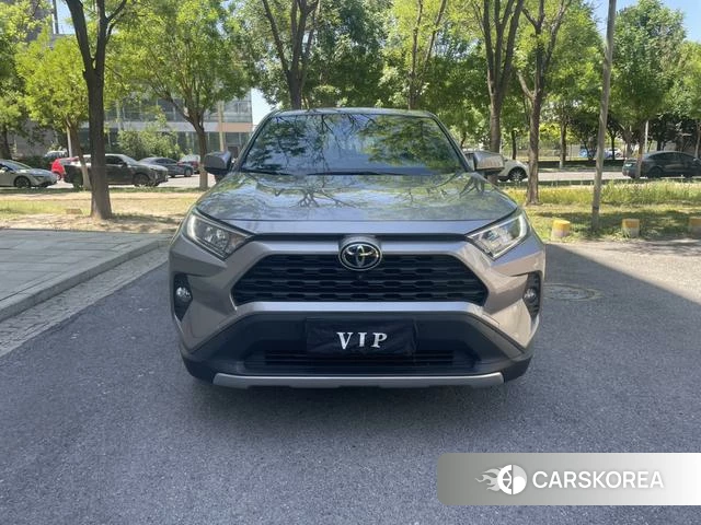 Toyota RAV4 2021 Темно-серый из Китая, фото 6