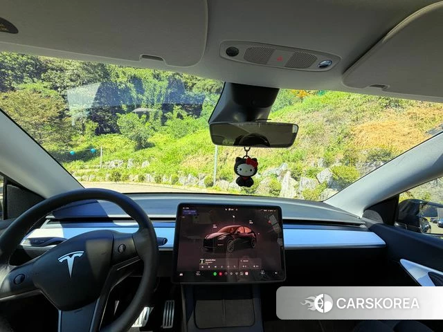 Tesla Model Y 2022 Черный из Кореи, фото 6