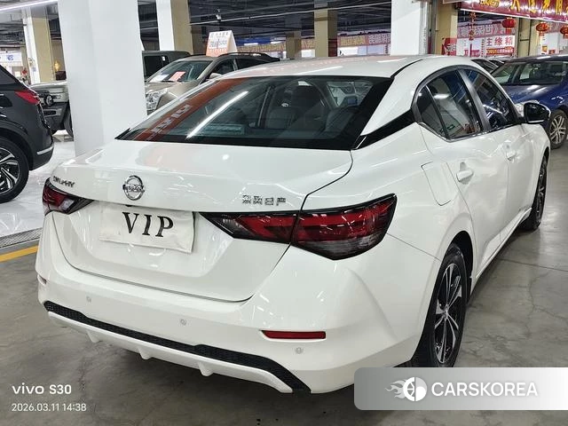 Nissan Sylphy 2021 Белый из Китая, фото 6