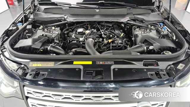 Land Rover Discovery 5 id 5035439 из Кореи 16