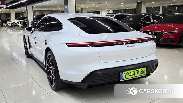 Porsche Taycan id 5011690 из Кореи 15