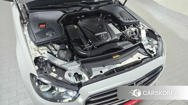 Mercedes-Benz E-Class W213 id 4997528 из Кореи 29