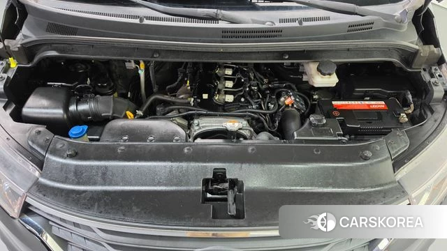 Hyundai The New Grand Starex id 4952899 из Кореи 26