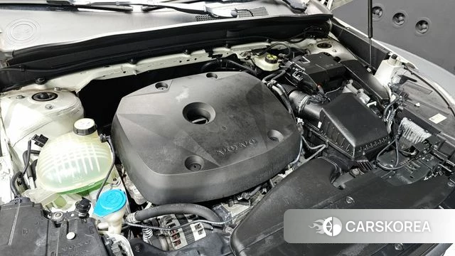 Volvo XC40 id 4915761 из Кореи 16