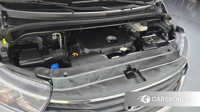 Hyundai The New Grand Starex id 4459197 из Кореи 16