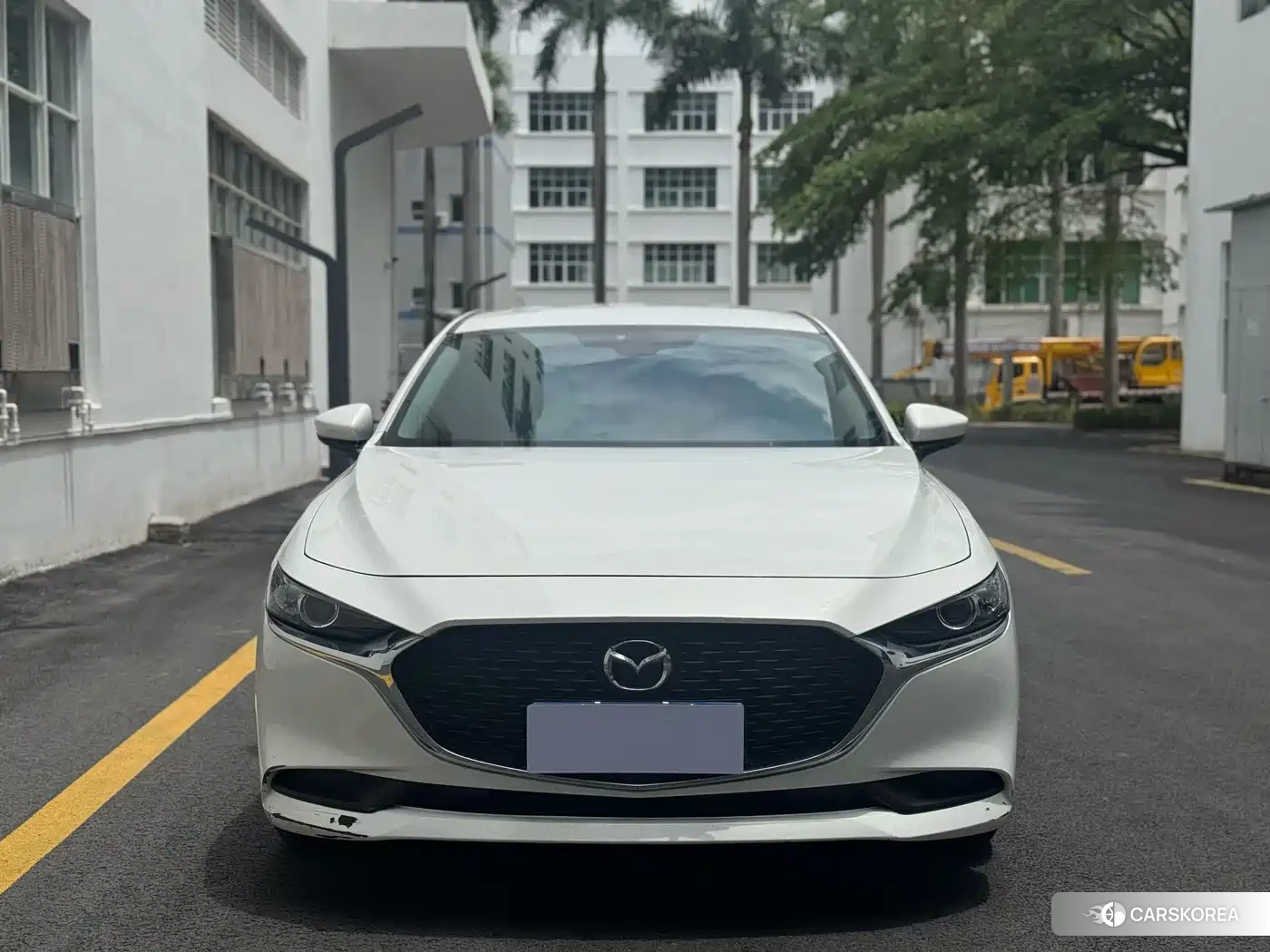 Mazda 3 2024 Белый из Китая, фото 6