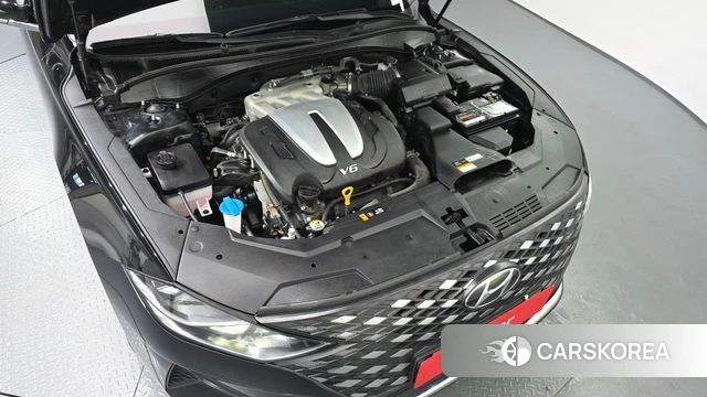 Hyundai The New Grandeur IG id 4976619 из Кореи 39